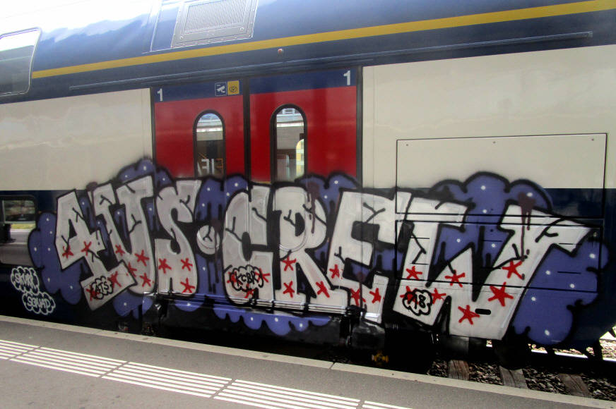4US SBB train graffit zrich