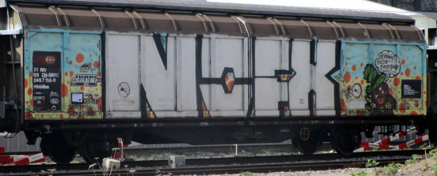 NOFX der krumme pfad zur schiefen bahn gterwagen graffiti