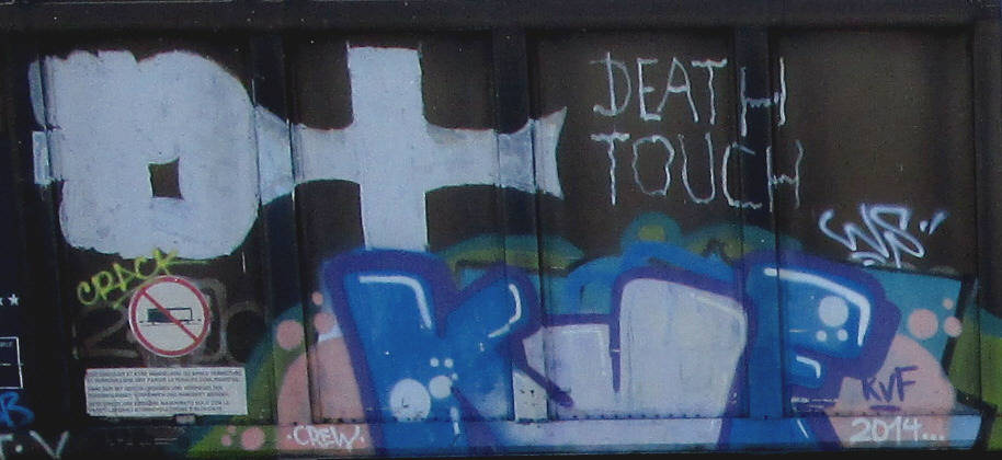 DEATH TOUCH SBB-gterwagen graffiti