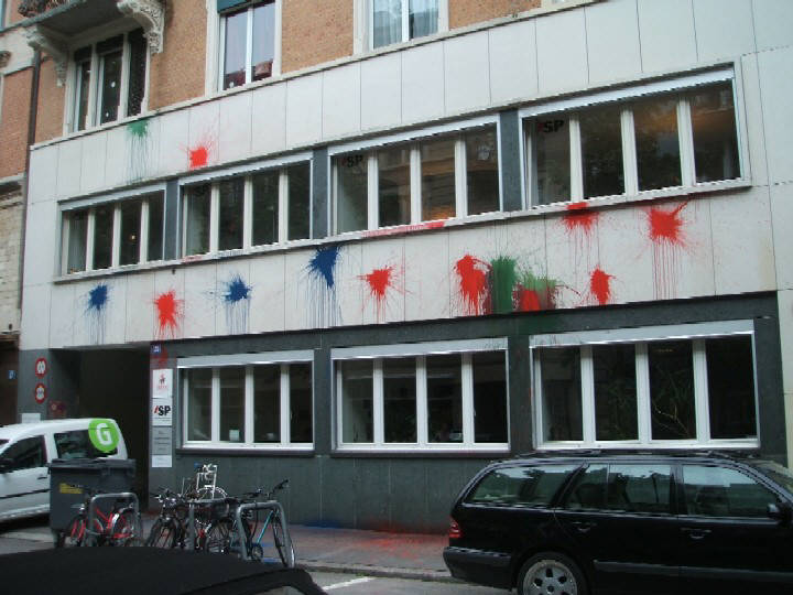 Farbanschlag auf Parteizentrale der SP Sozialdemokratische Partei Kanton Zrich, Hallwylstrasse Zrich, Mai 2007