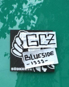 GCZ BLUESIDE 1999 Aufkleber auf einerm FCZ Sdkurve Aufkleber
