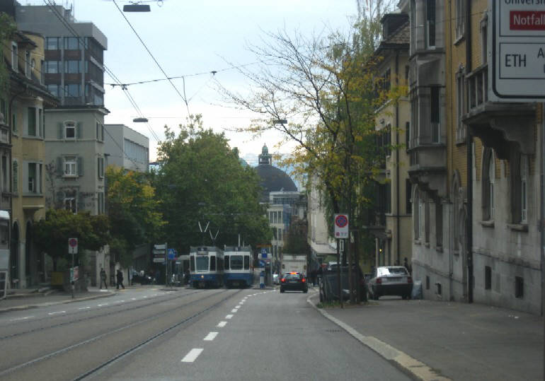 Universittstrassse Zrich Unterstrass Kreis 6. Im Hintergrund ETH und UNI Zrich