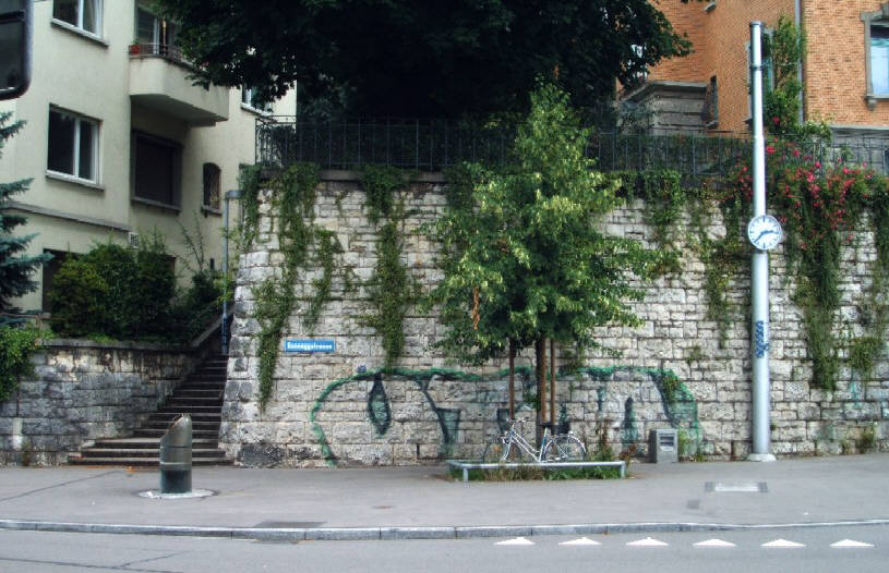 UTM graffiti  zrich weinbergstrasse